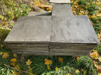 Velkoformátová dlažba šedá 60x60x9mm Poř cena 800,-kčm2 - 3