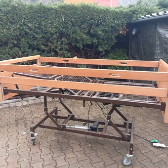 El.postel polohovací zdravotní - 3