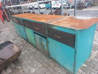 Velký pracovní stůl, ponk - 3