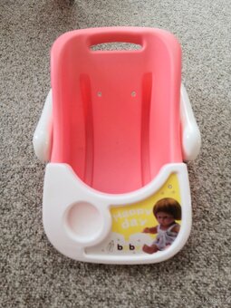 DĚTSKÝ PROUTĚNÝ KOČÁREK - 3