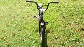 Dětské kolo na 16 palcových kolech - 3