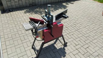 Srovnávačka s protahem KDR MS200 - 3