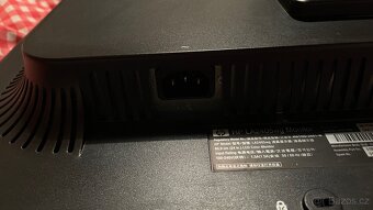 HP 24 Palců Monitor - 3