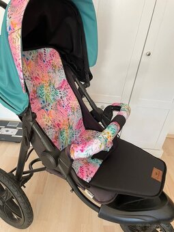 Střecha a taška na Hauck Runner 3 - 3