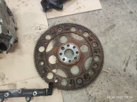 Díly z Bmw motoru m57n 160kw - 3