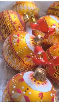 Sada vánočních koulí - 3