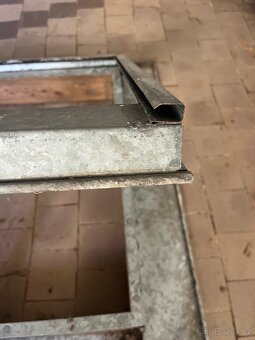 Světlík pozinkovaný - 3