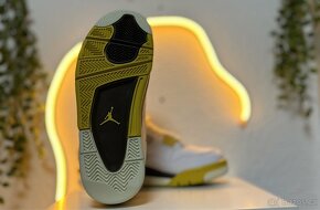 Nike Air Jordan 4 Vivid Sulfur vel. 40 - 3