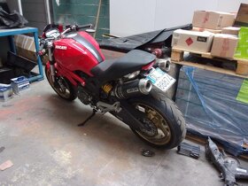 Ducati Monster 696 - 3