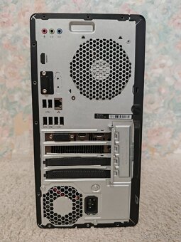HP Pavilon s monitorem - 3