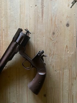 revolver po sberateli - 3