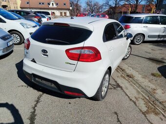 Kia Rio 1,1 CRDI 55kw 2012 - 3