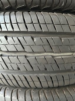 Continental Vanco 2 225/75 R16 C 116/114 R - 3