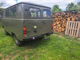 UAZ 452 - 3