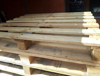 Dřevěné palety 120x100 a podobný rozměr - 3