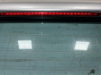 Páté dveře stříbrná LA7W VW Golf 5 hatchback r.v. 2006 - 3