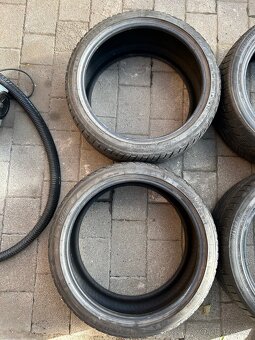 Zimní pneu 2x 225/40/18, 2x 235/40/18 - 3
