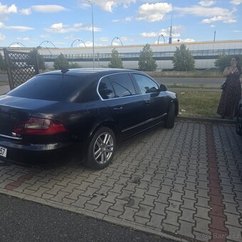 Škoda superb 2.0tdi 103kw R.2008 - 3