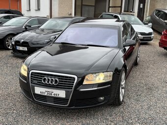 Audi A8 4.2TDi V8 Exclusive (černý strop-KESSY-20”-TV-DVD) - 3