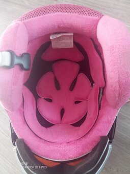 Prodám dívčí přilbu na lyže - 3