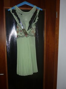 Luxusní saténová noční košilka COEMI + tanga - nové (vel. S) - 3