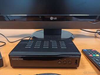 TV-Monitor Samsung vhodné na chatu. - 3