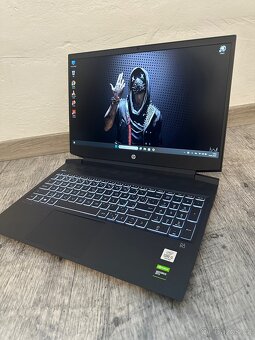 HERNÍ NOTEBOOK HP - i5/SSD/GTX./WIN11 - 3