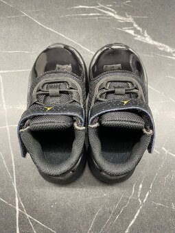 Černé dětské boty Nike Jordan - 3