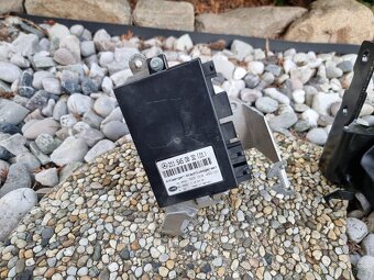 Tažné zařízení Mercedes E s211 originál - 3