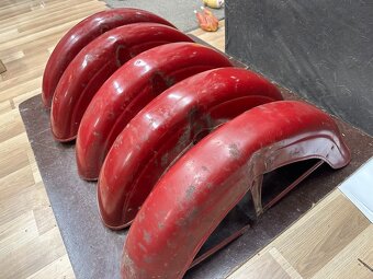 Predám prední blatník JAWA 250/559 350/360 panelka - 3