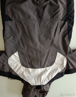 Zimní bunda vel. 164 - 3