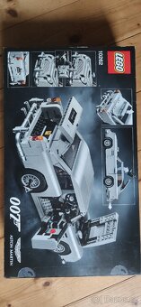 Lego 10262 - 3