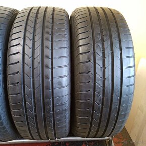 Goodyear 215/60 R16 95H 5mm - 3