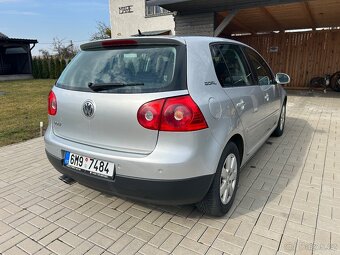 VW Golf V 1.6 FSI 85 Kw. GOAL - 3
