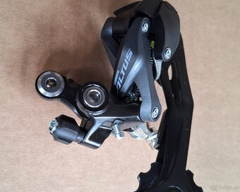 Přehazovačka přesmykač řazení Shimano NOVÉ - 3