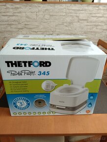 Chemické WC THETFORD - 3