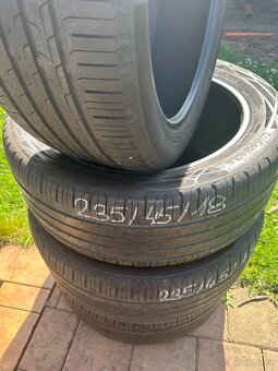 Letni pneu 235/45/18 - 3
