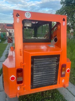 Locust 752 - 3