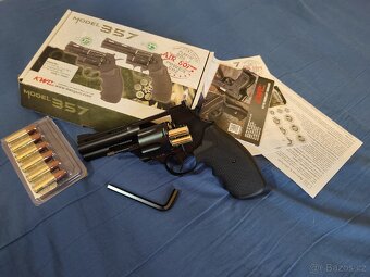 Airsoft revolver 357 KWC, 6 mm - 3