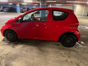 Toyota Aygo, Servisováno, nové zimní pneu - 3