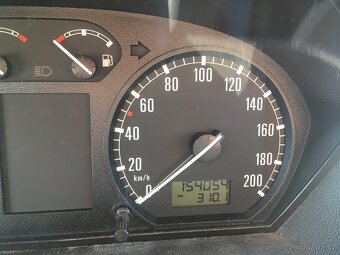 Škoda Fabia 1.2 HTP 47kW na náhradní díly - 3