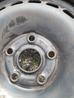 4x 15" plechové disky na VW, AUDI. - 3