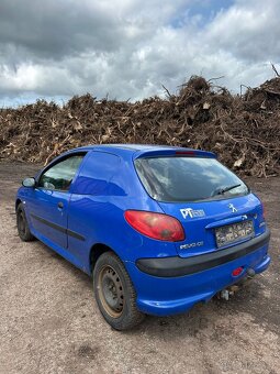 Díly z vozu Peugeot 206 1.4 hdi - 3