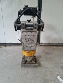 Jcb vibromax vibracni pěch - 3