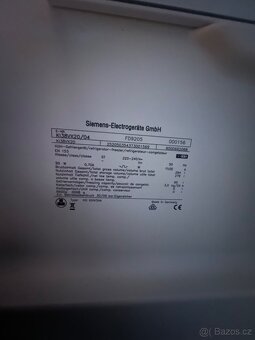 Vestavná lednice SIEMENS - 3