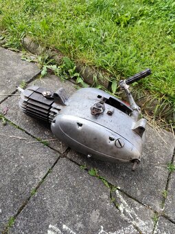 Motor Jawa 555 - 3