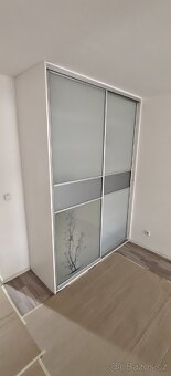 Vestavěná skříň - 3