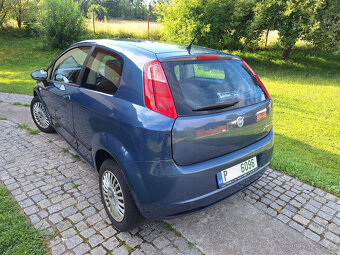 Fiat Grande Punto 1.4 benzín 57kW,95000km - 3
