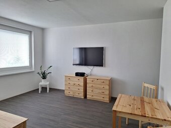 Byt 2+kk, 47m², v Teplicích, Trnovany, ulice Arbesova - 3
