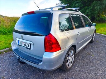 Peugeot. 307. 1.6 HDI 7 míst k sezení - 3